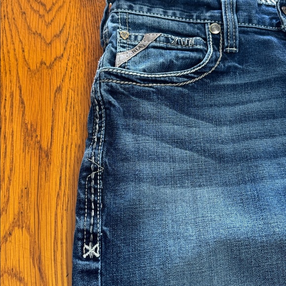 Ariat Men's M5 Classic Blue Straight Jeans - Picture 5 of 14